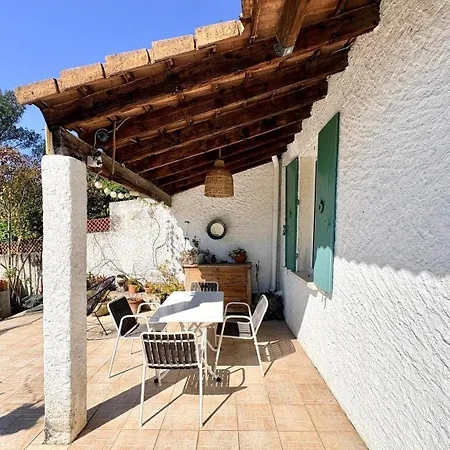 Gasthof Mazet Suzie, 2 Chambres, Piscine & Parking Nîmes